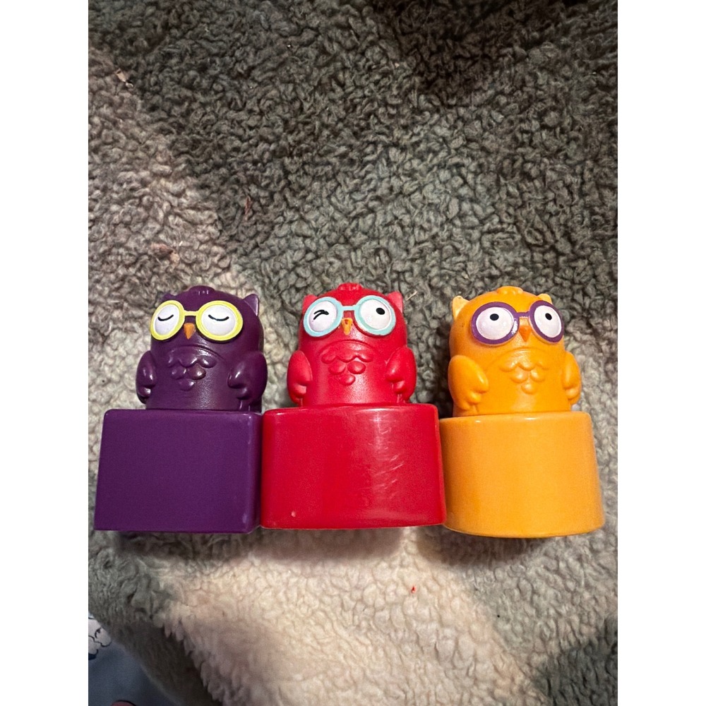 Learning Resources Peek-A-Who? Owl Figures Set Purple Red Orange Shapes Toy
